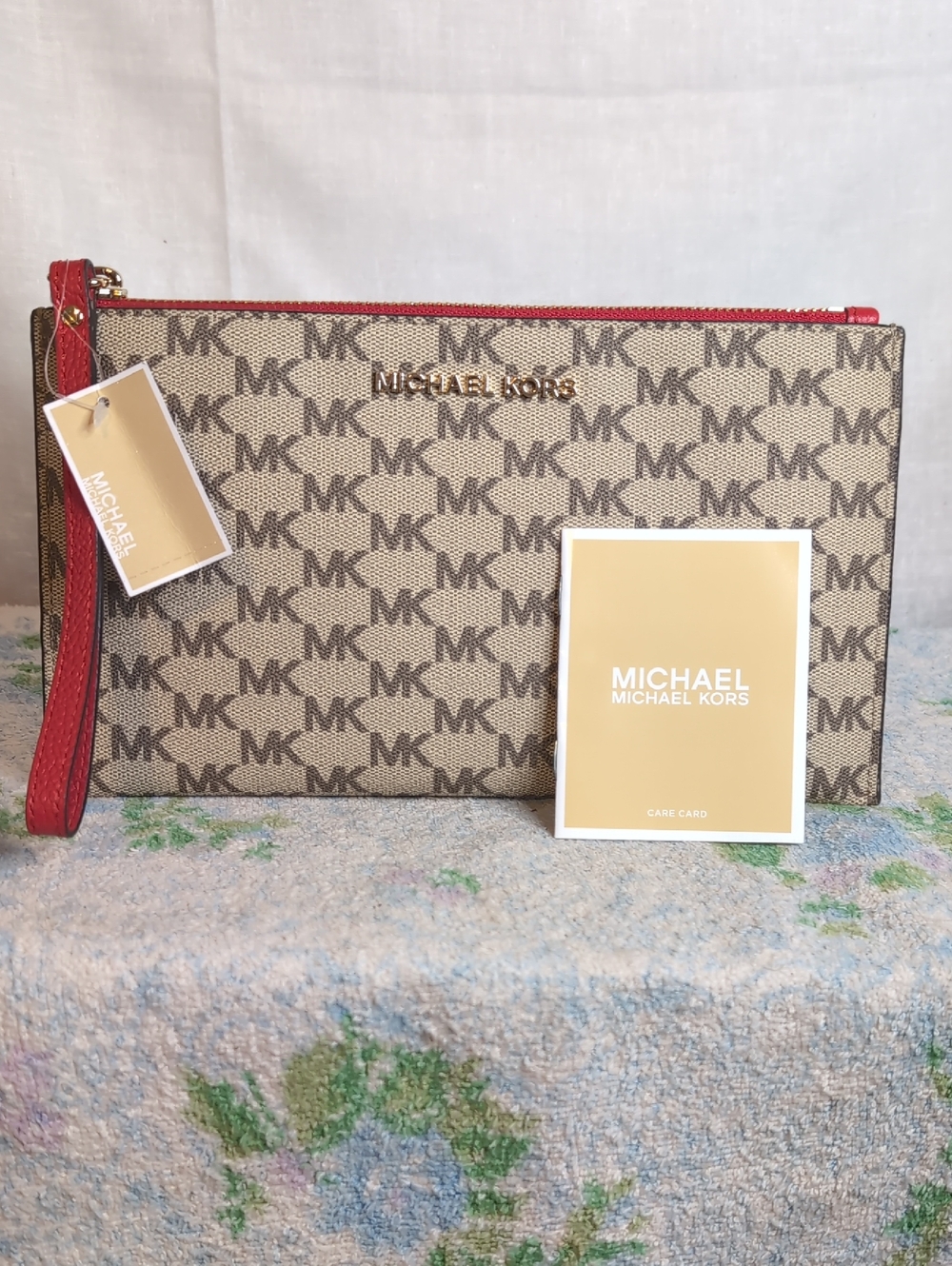 Michael Kors Jet Set Sangria Large Zip Clutch Wristlet